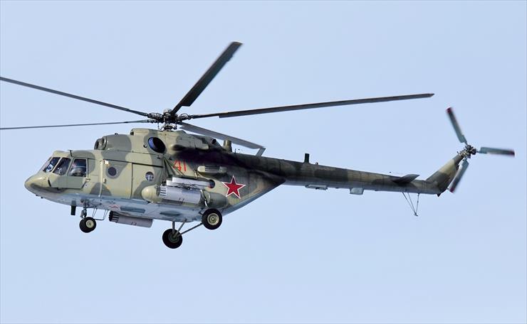 Wojna Ukraińsko-R... - Russian Air Force Mi-8MTV-5 Mil_Mi-17-V5_Mi-8MTV-5,_Russia_-_Air_Force_AN1905918.jpg